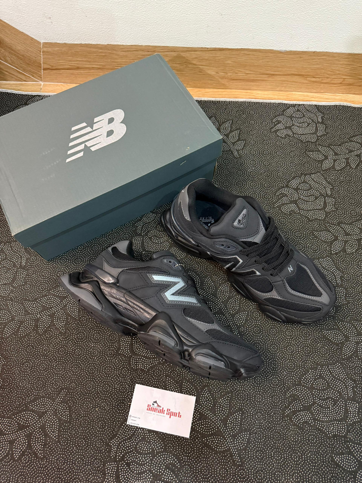 New Balance 9060 Cement Black