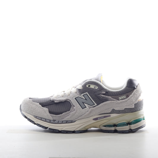 New Balance 2002 Light Grey