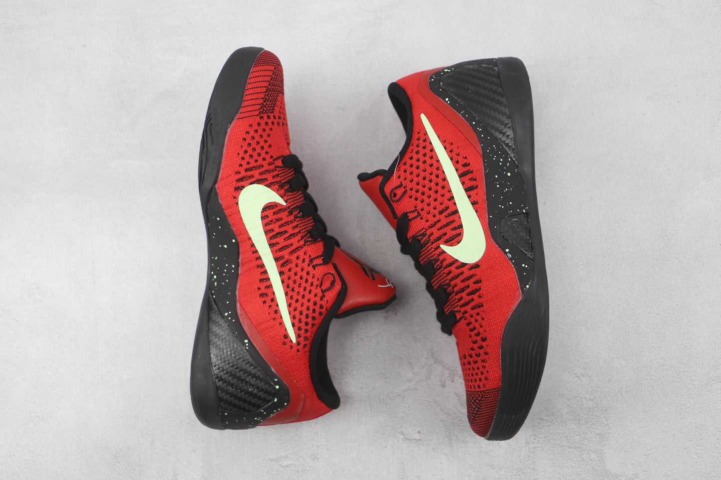 Nike Kobe 9 Low Bulls Red