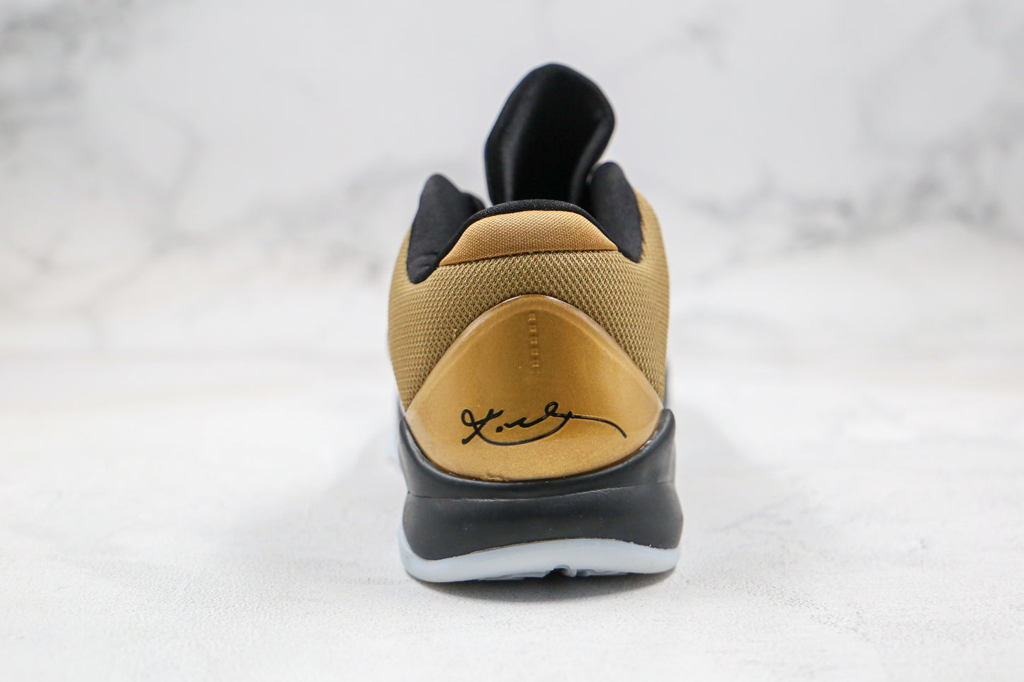 Nike Kobe Black Gold Black