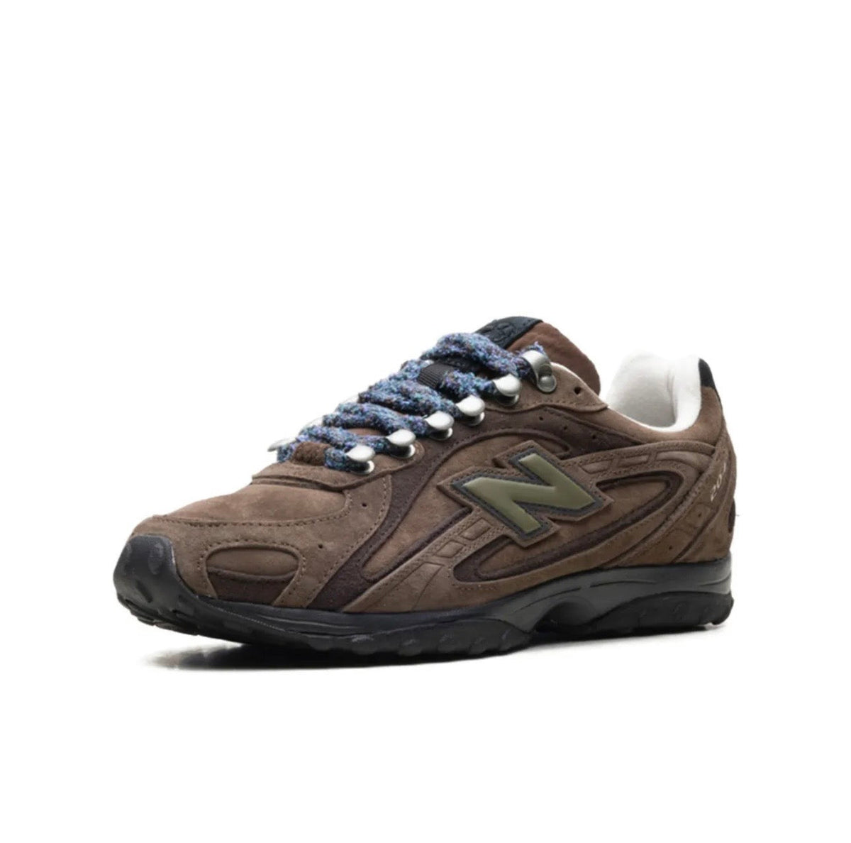 New Balance 204L brown