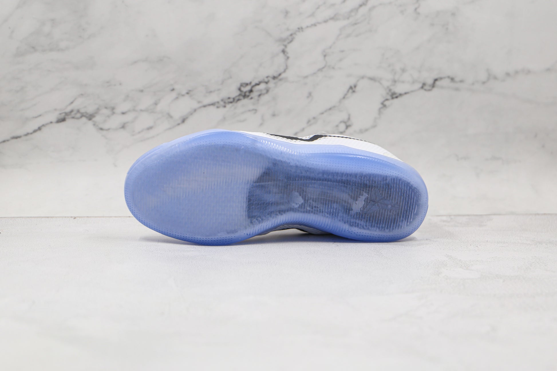 Nike Kobe 11 EM Beethoven Icy Sole Blue White