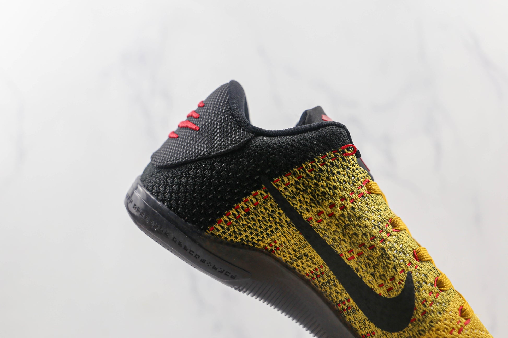 Nike Kobe 11 Low Bruce Lee