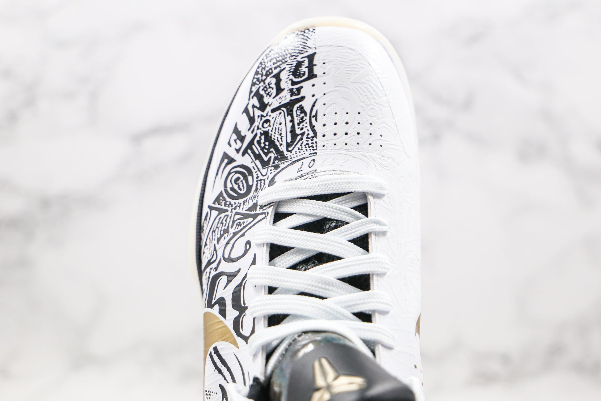 Nike Kobe 5 Yin Yang Black White