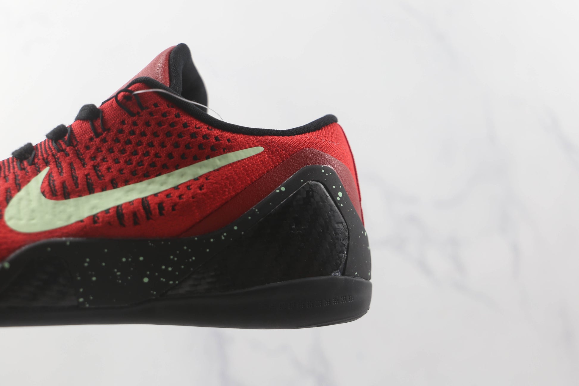 Nike Kobe 9 Low Bulls Red