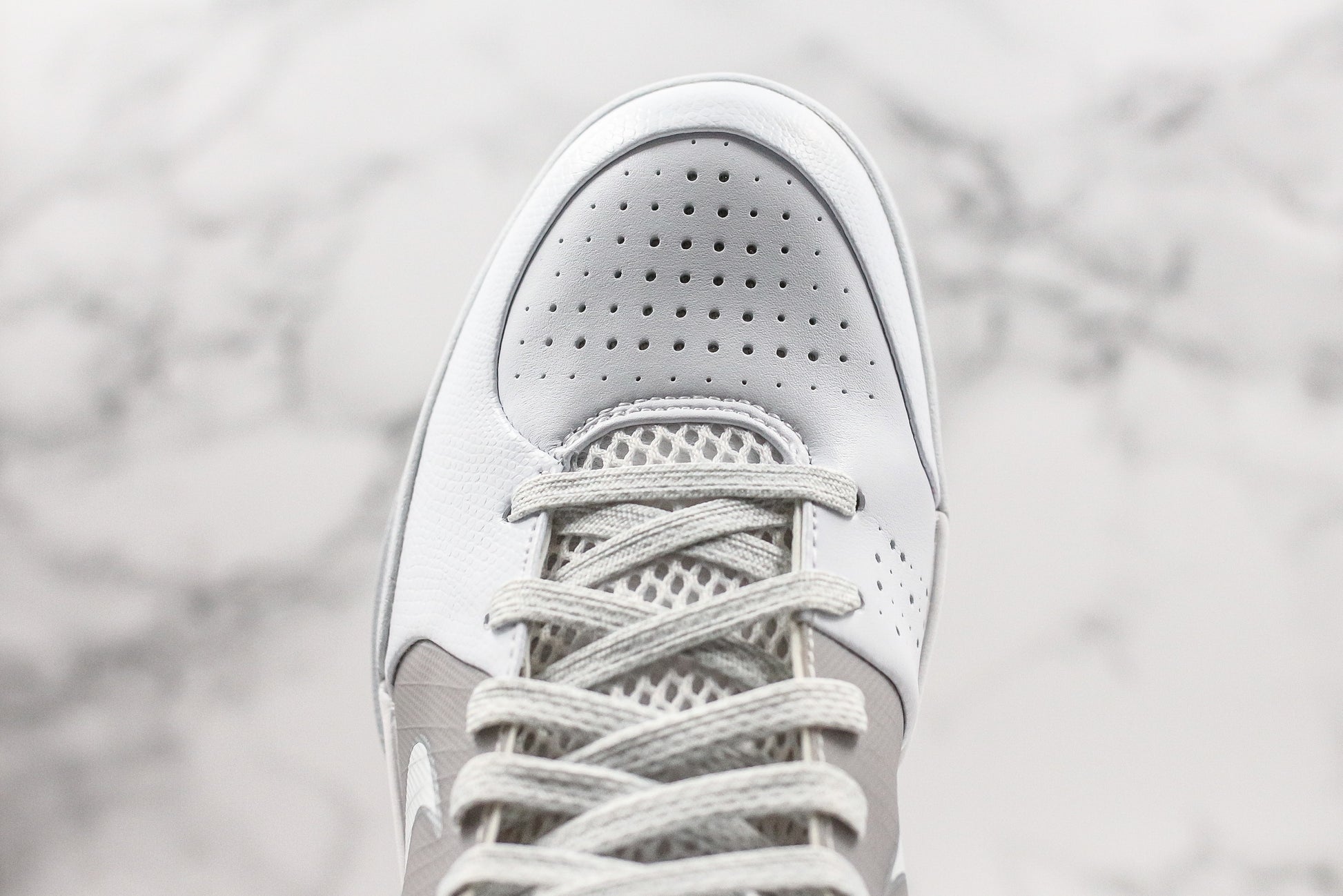 Nike Kobe White Grey Grey White