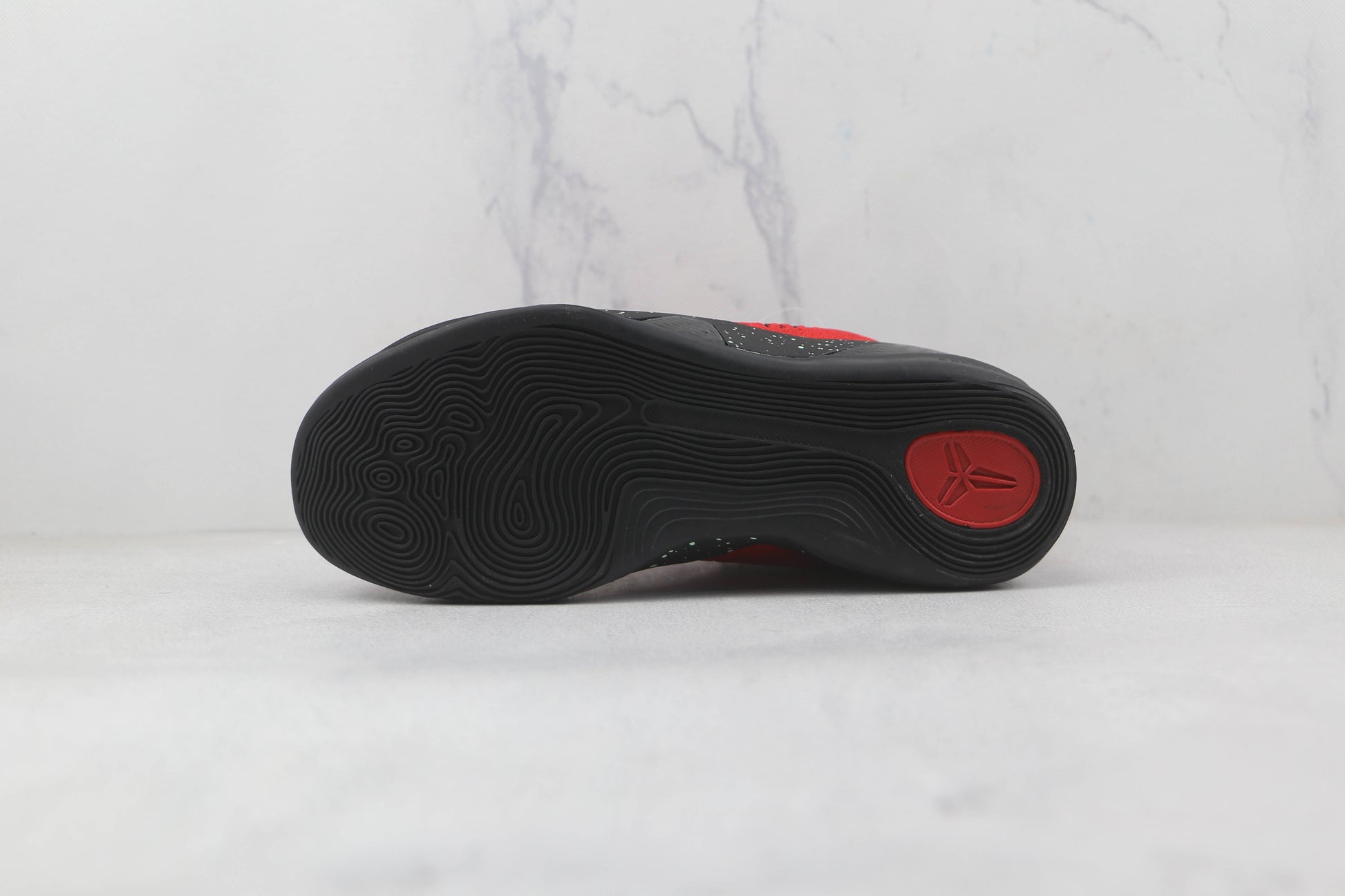 Nike Kobe 9 Low Bulls Red