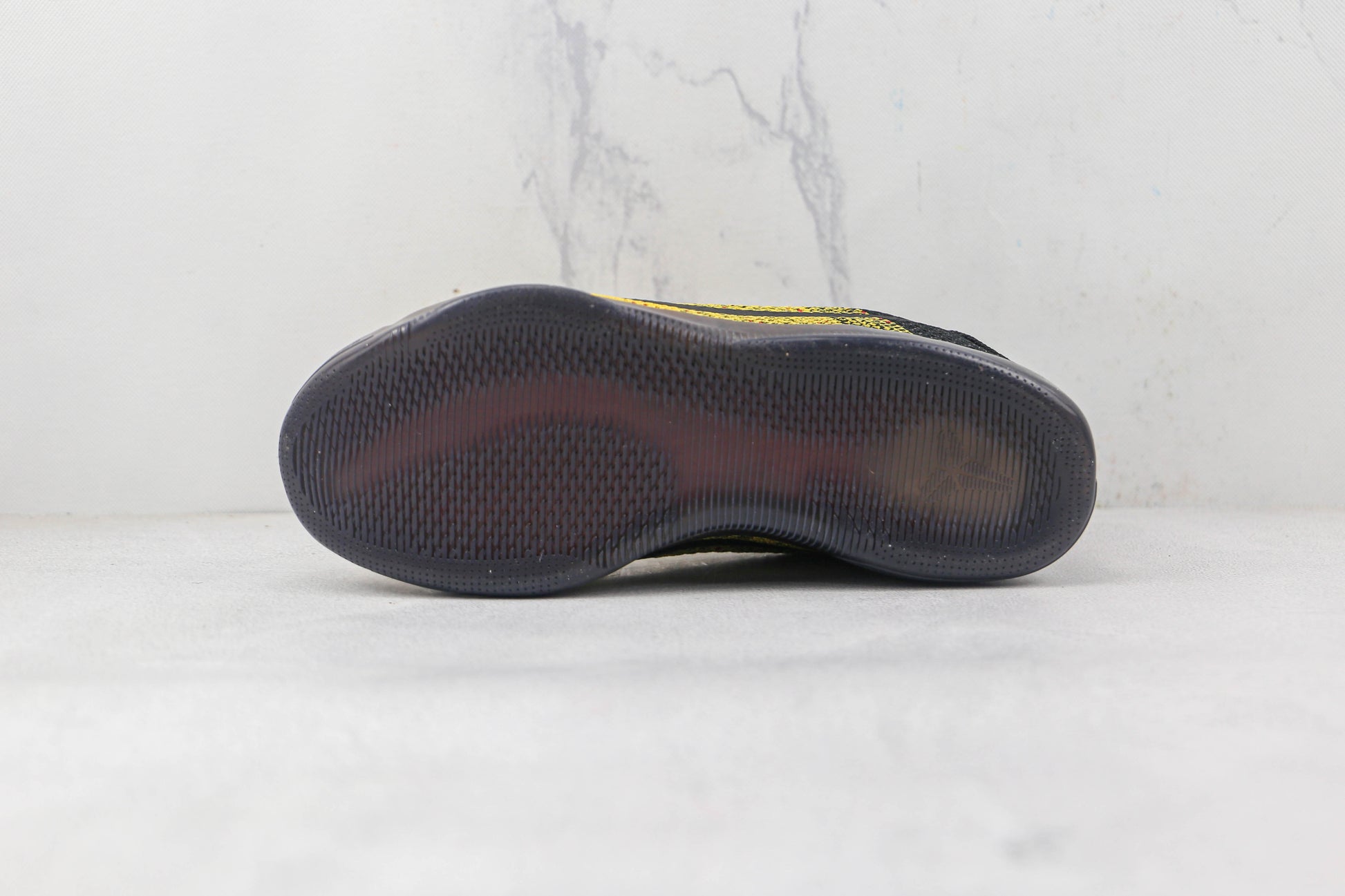 Nike Kobe 11 Low Bruce Lee