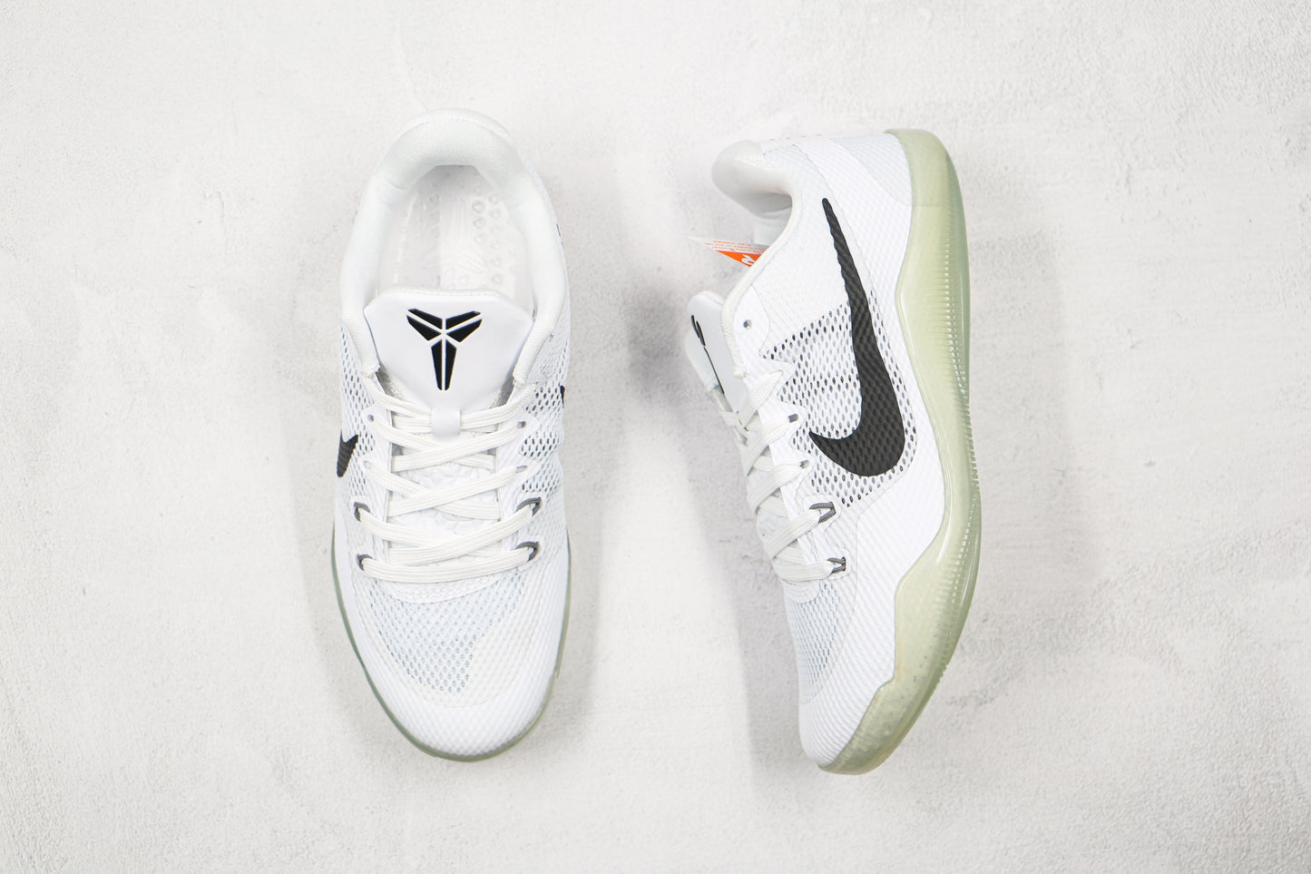 Nike Kobe 11 EM Beethoven White Black