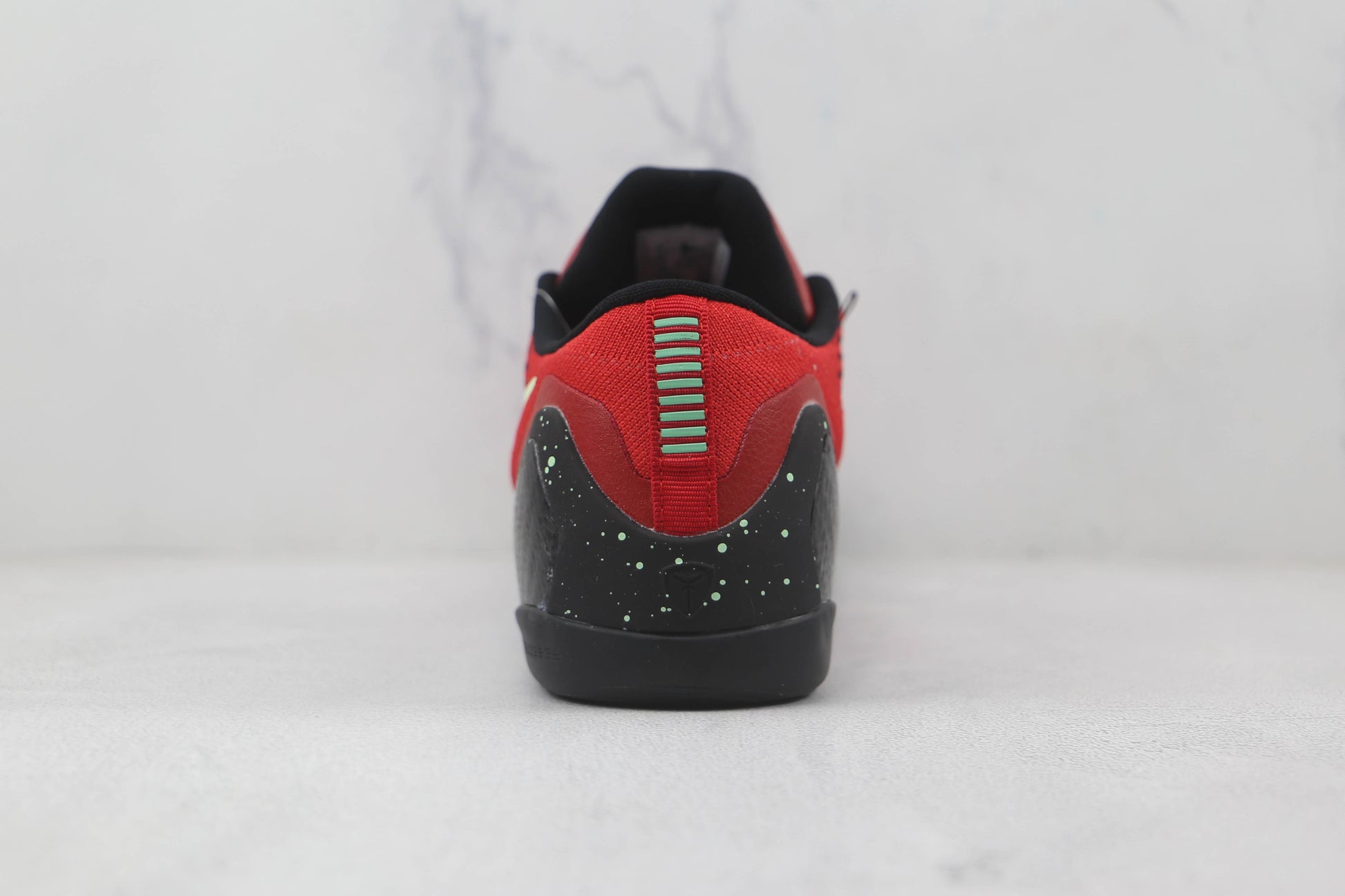 Nike Kobe 9 Low Bulls Red