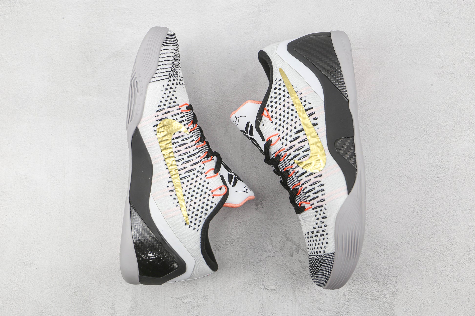 Nike Kobe 9 Gold Fundamentals White Gold