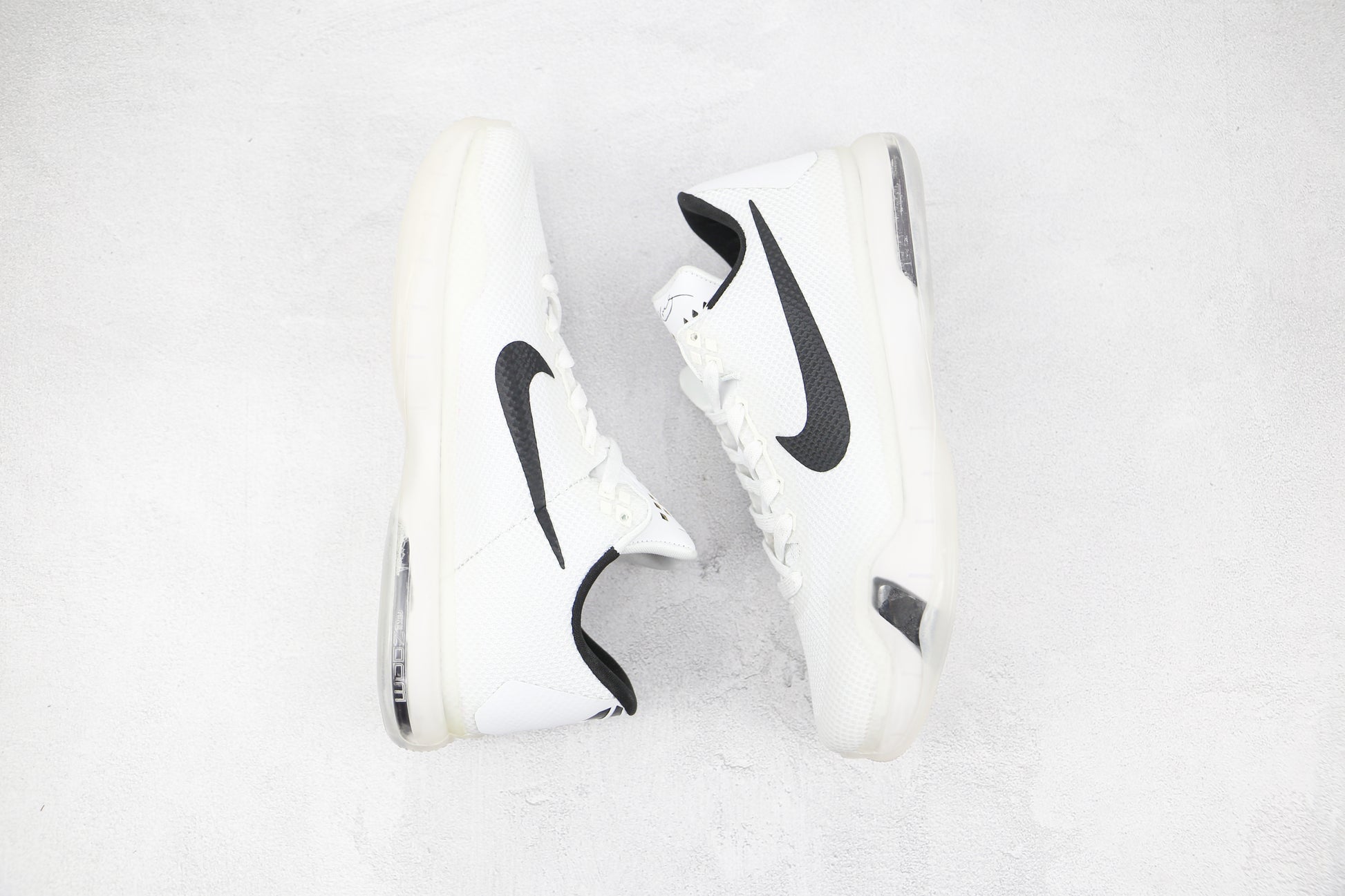 Nike Kobe White Black