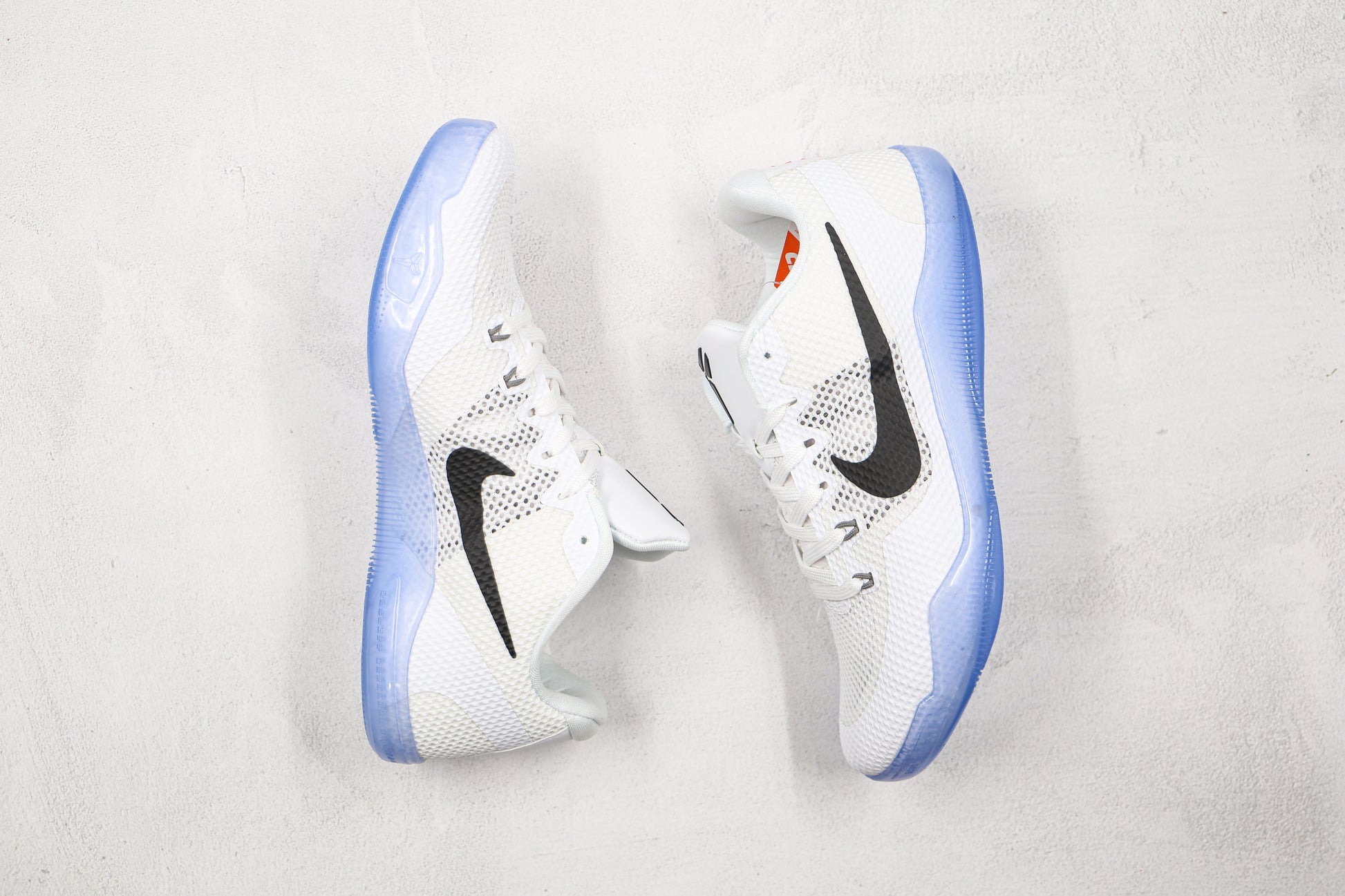 Nike Kobe 11 EM Beethoven Icy Sole Blue White