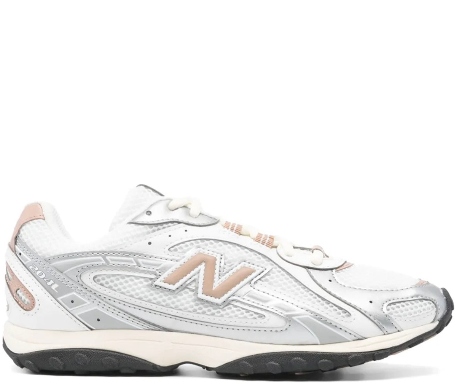 New Balance 204L mesh