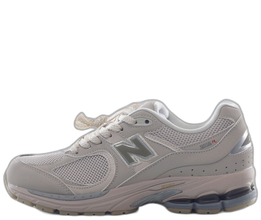 New Balance 2002 Off White