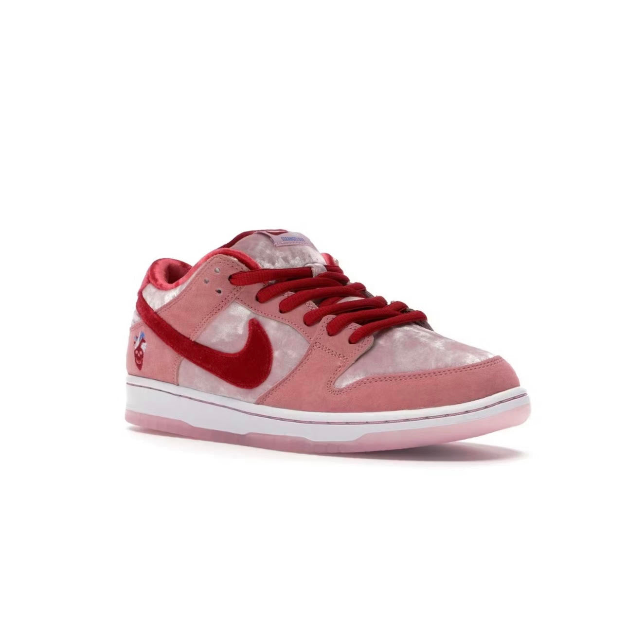 Dunk Low International  Love