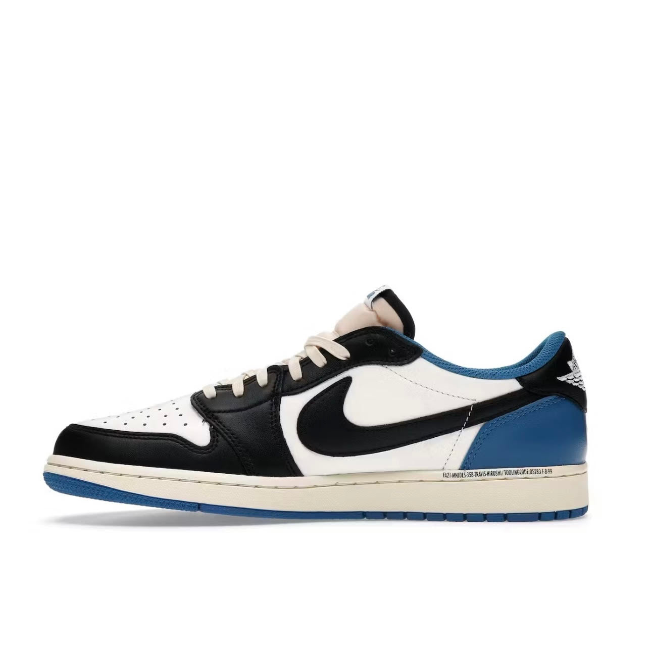 Jordan 1 Retro Low  Fragment x Travis Scott