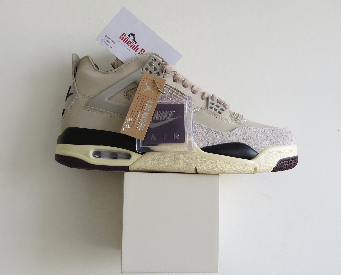 Air Jordan 4 Retro Fossil Stone