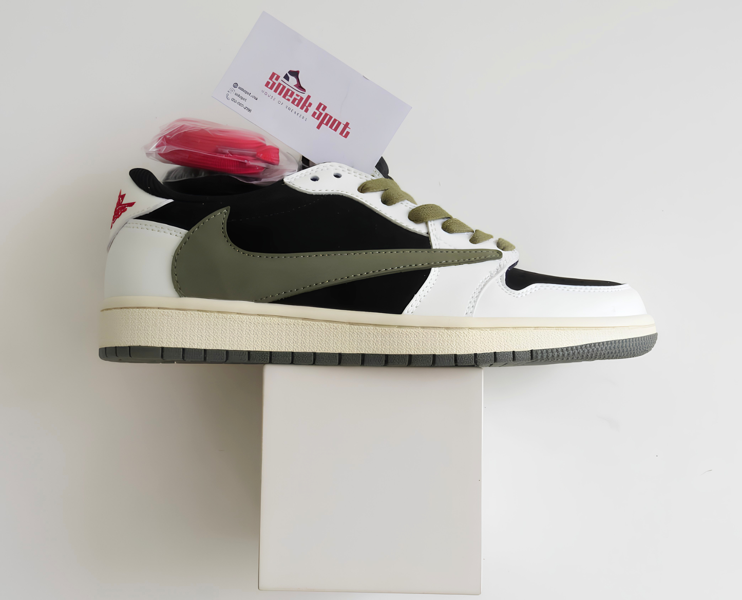 Air Jordan 1 Retro Low OG SP Travis Scott Olive